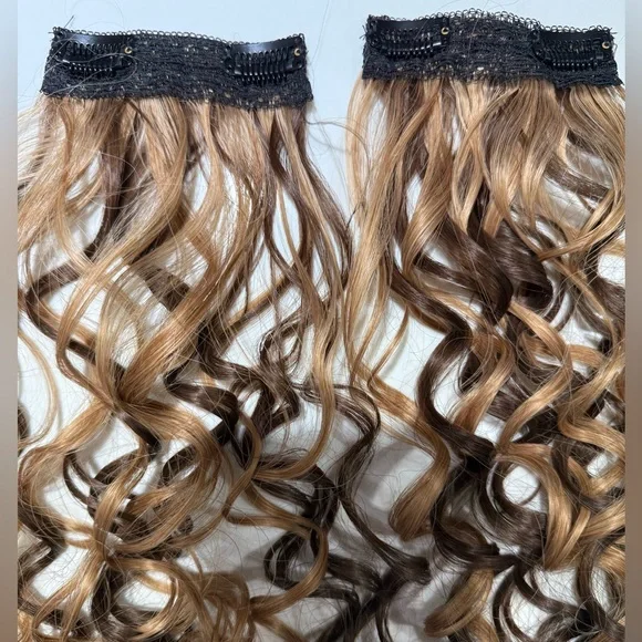 HAIR, Qty 4, 18” Curly Clip in Extensions, Brown/Carmel - Picture 10 of 12
